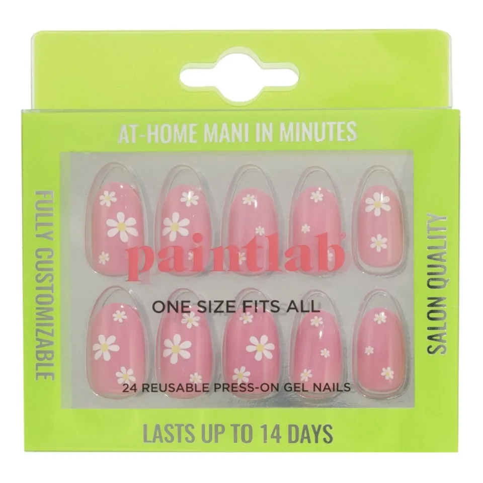 paintlab-pink-daisy-ii-oval-press-on-nails image 1