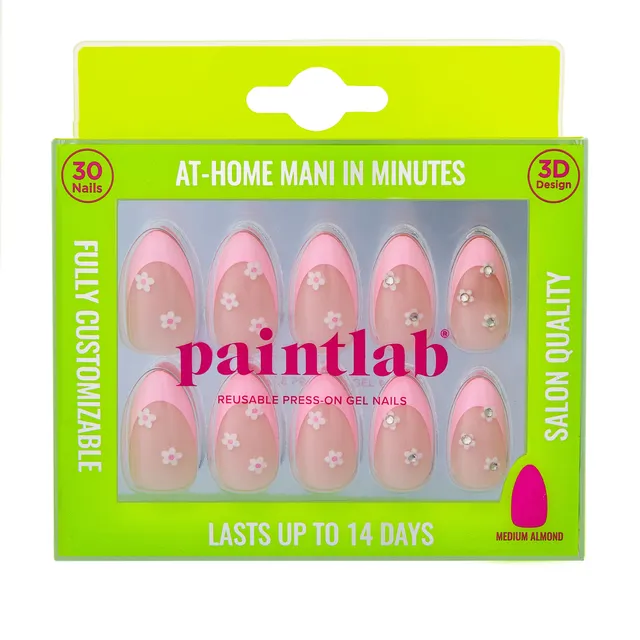 paintlab-daisy-glam-short-almond-press-on-nails image 1