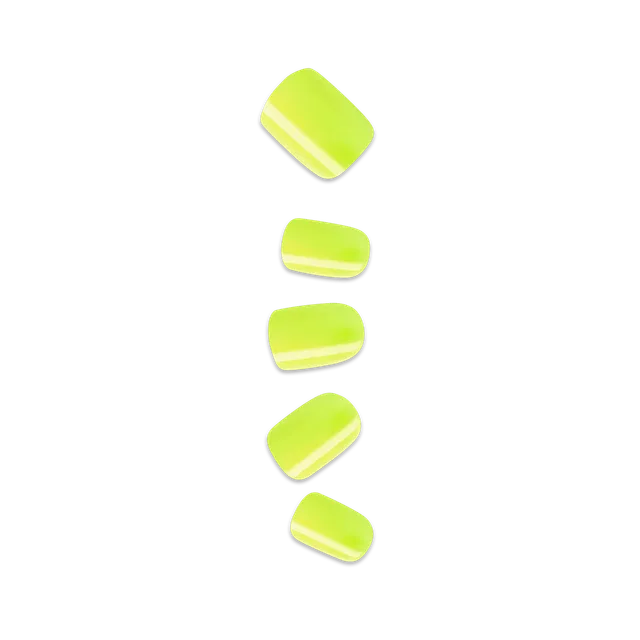 impress-color-no-glue-fake-press-on-nails-brillix-solid-yellow-short-squoval image 1