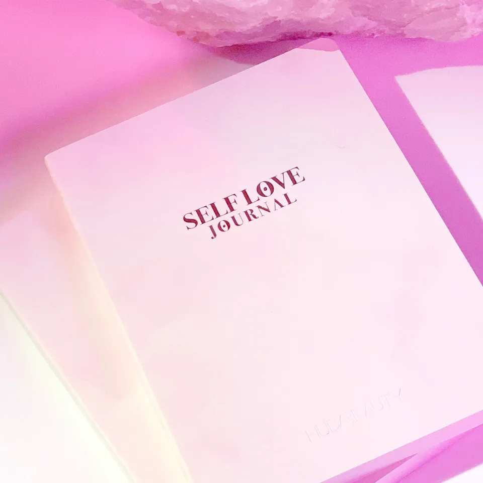 huda-beauty-rose-quartz-self-love-journal image 1