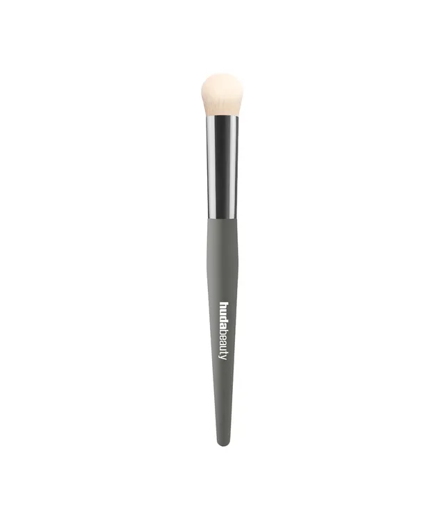 huda-beauty-undereye-buff-brush image 1