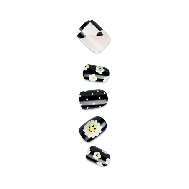 impress-design-no-glue-fake-press-on-nails-pandora-black-short-squoval image 1