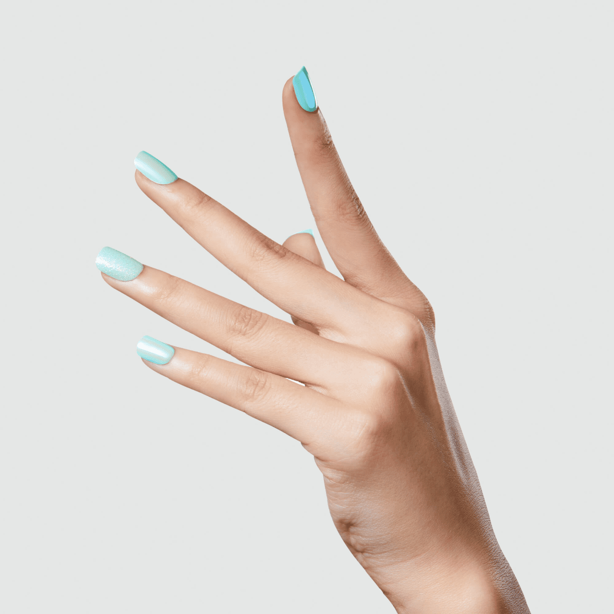 impress-design-rain-check-press-on-nails-blue-short-squoval-30-nails-no-glue image 2