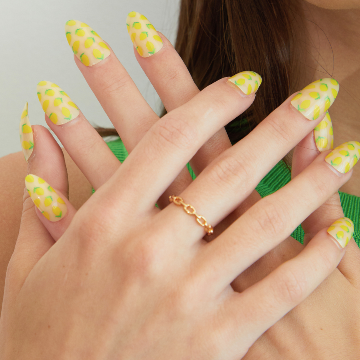 paintlab-limoncello-almond-press-on-nails image 4