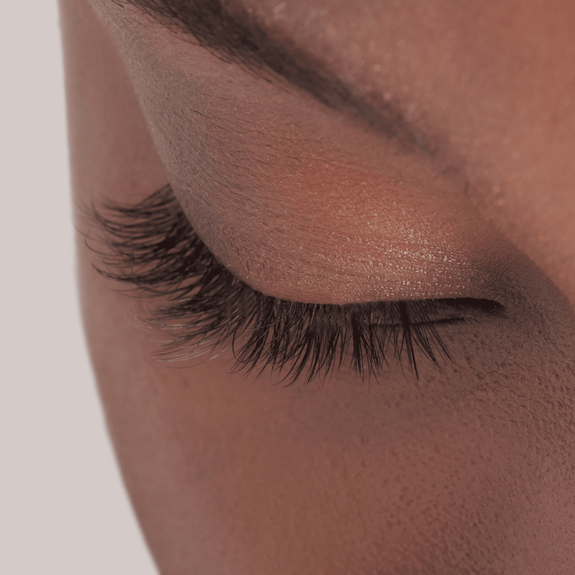 impress-falsies-long-lasting-pre-glued-false-eyelashes-starter-kit-demi-wispy-24 image 3