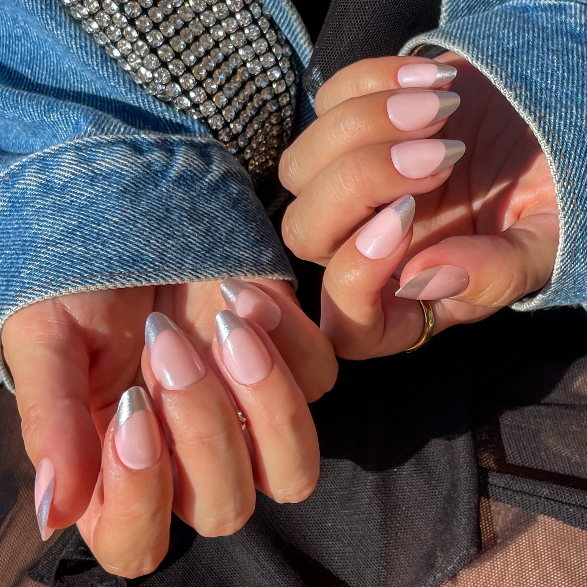 paintlab-chrome-silver-tips-short-almond-press-on-nails-futuristic-french-manicu image 6