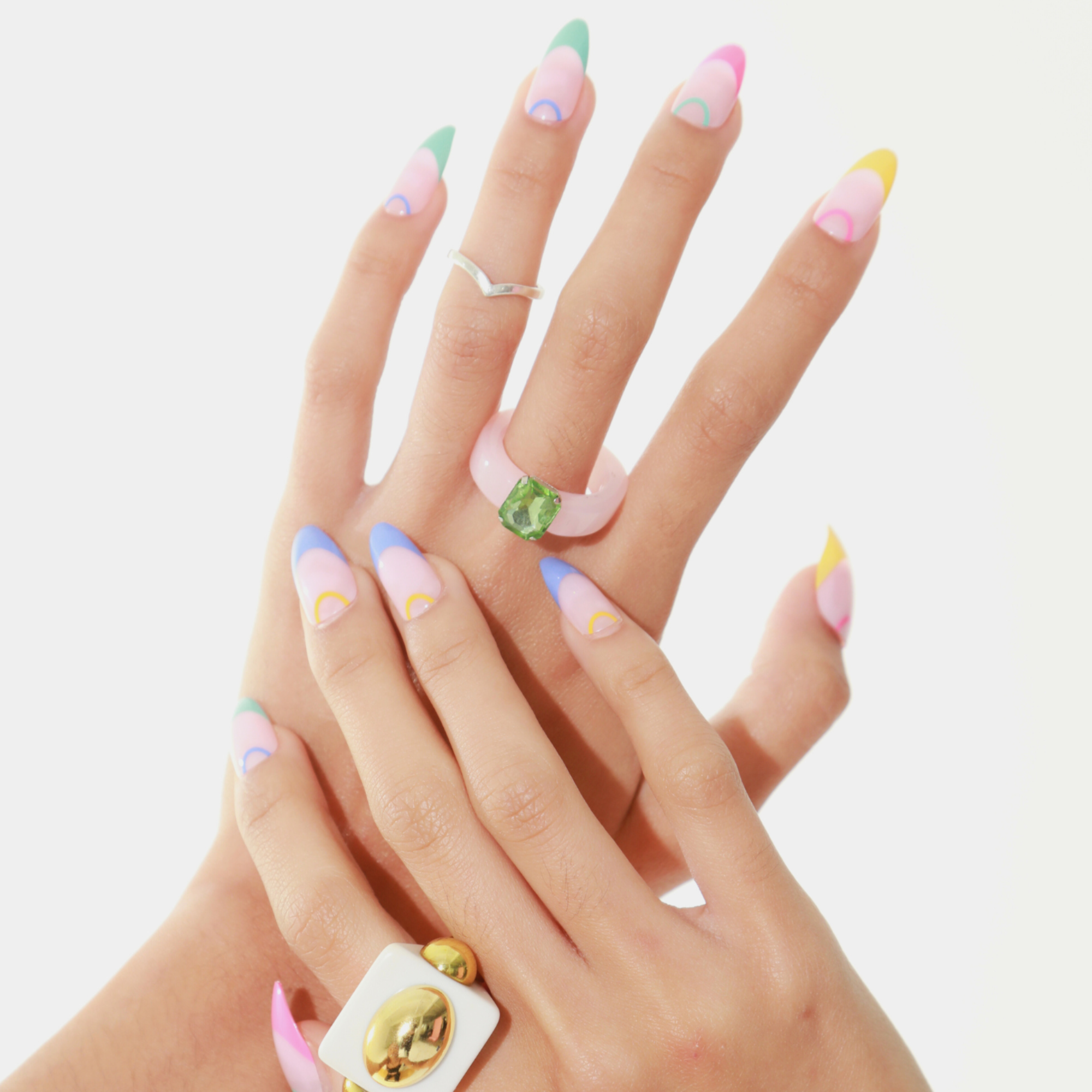 paintlab-cosmo-girl-almond-press-on-nails image 4
