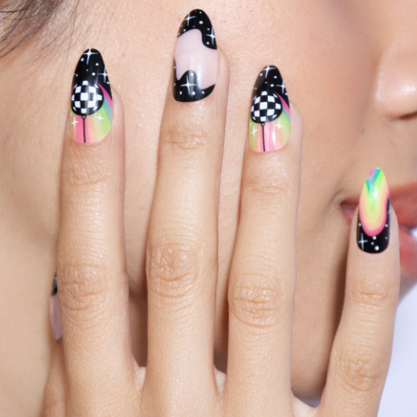 paintlab-disco-queen-almond-press-on-nails-shimmering-retro-glam image 4