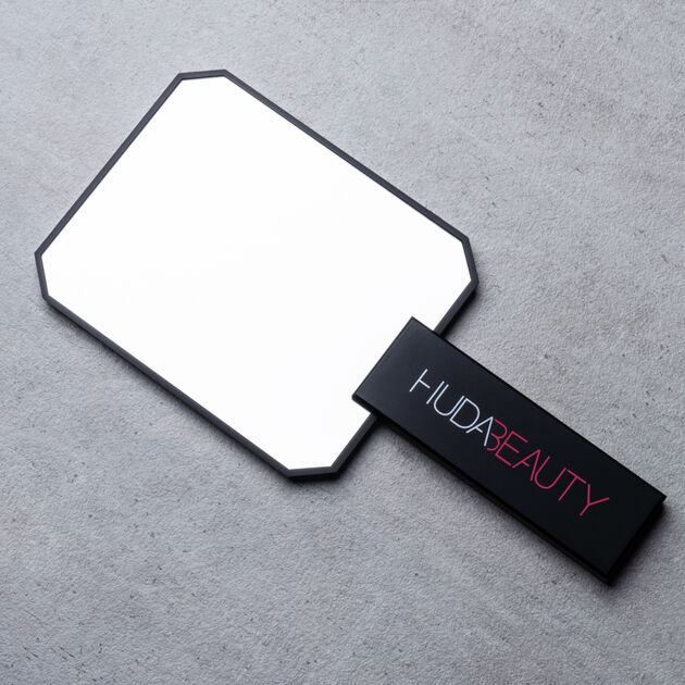 huda-beauty-hand-mirror image 1