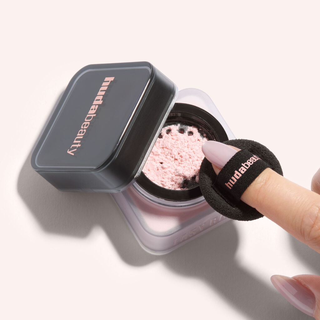 huda-beauty-mini-easy-bake-loose-baking-setting-powder image 6
