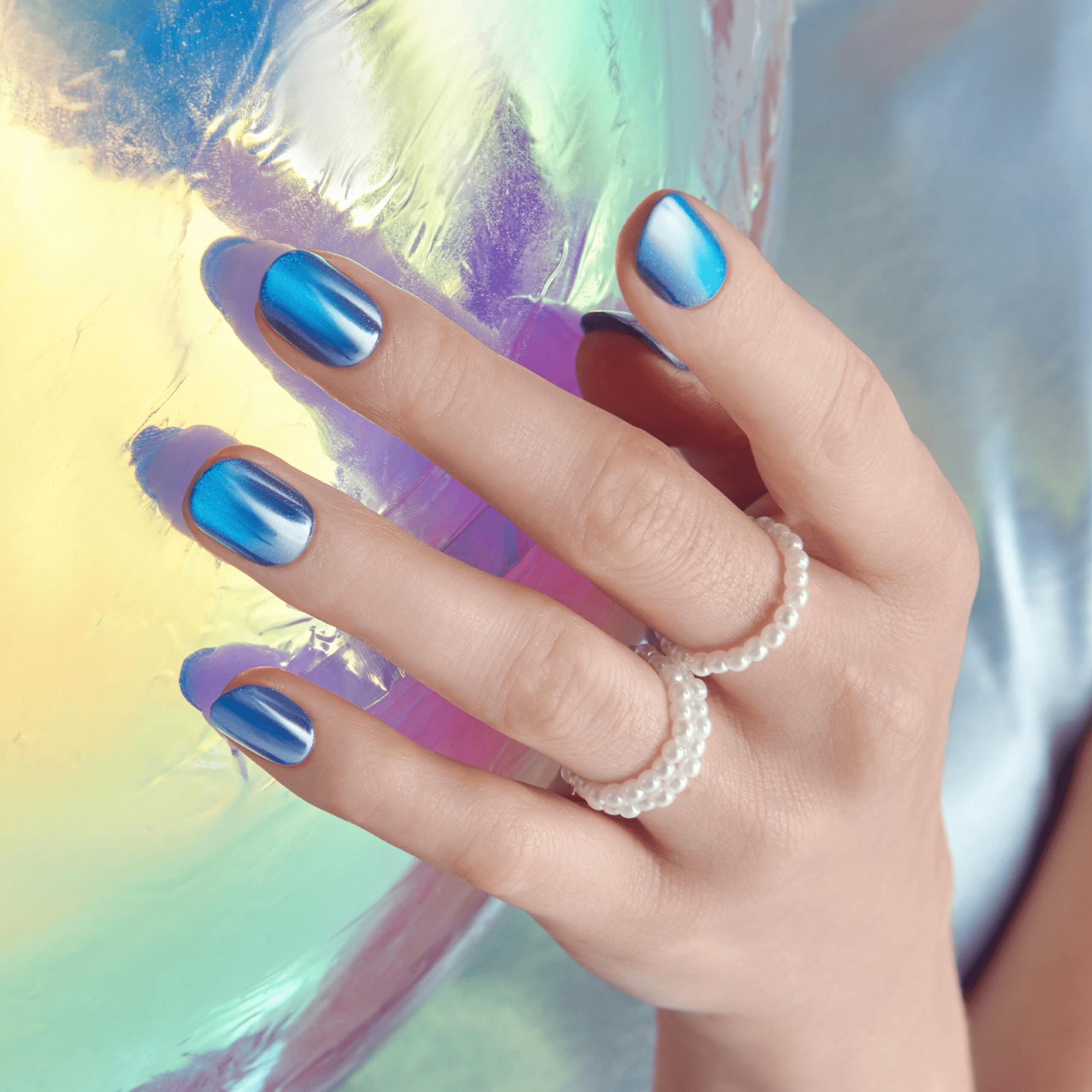 colorfx-by-impress-reconnect-press-on-nails-pearlescent-blue-short-oval-30-nails image 4