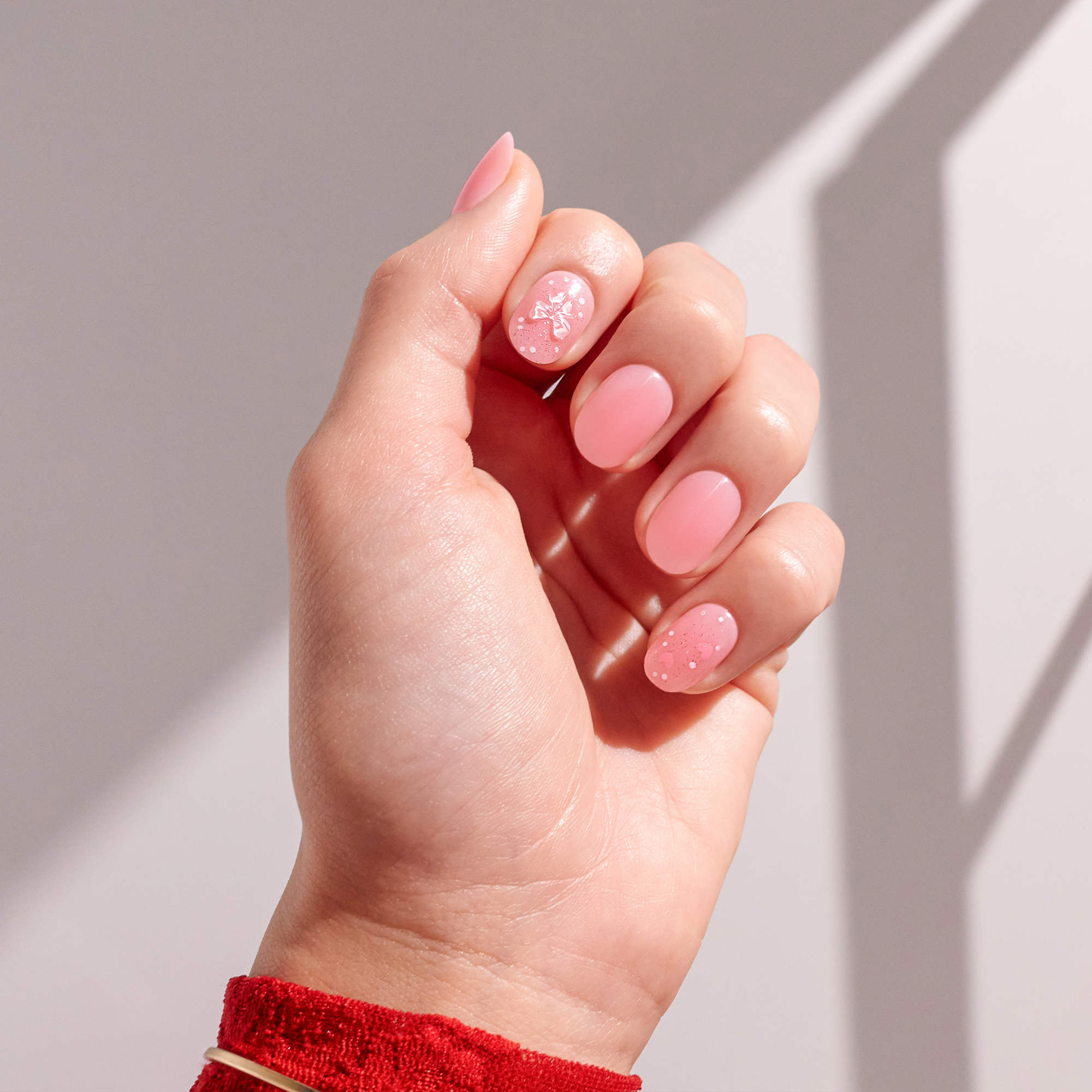 impress-design-cupid-love-no-glue-press-on-nails-3d-jewel-design-pink-short-oval image 2