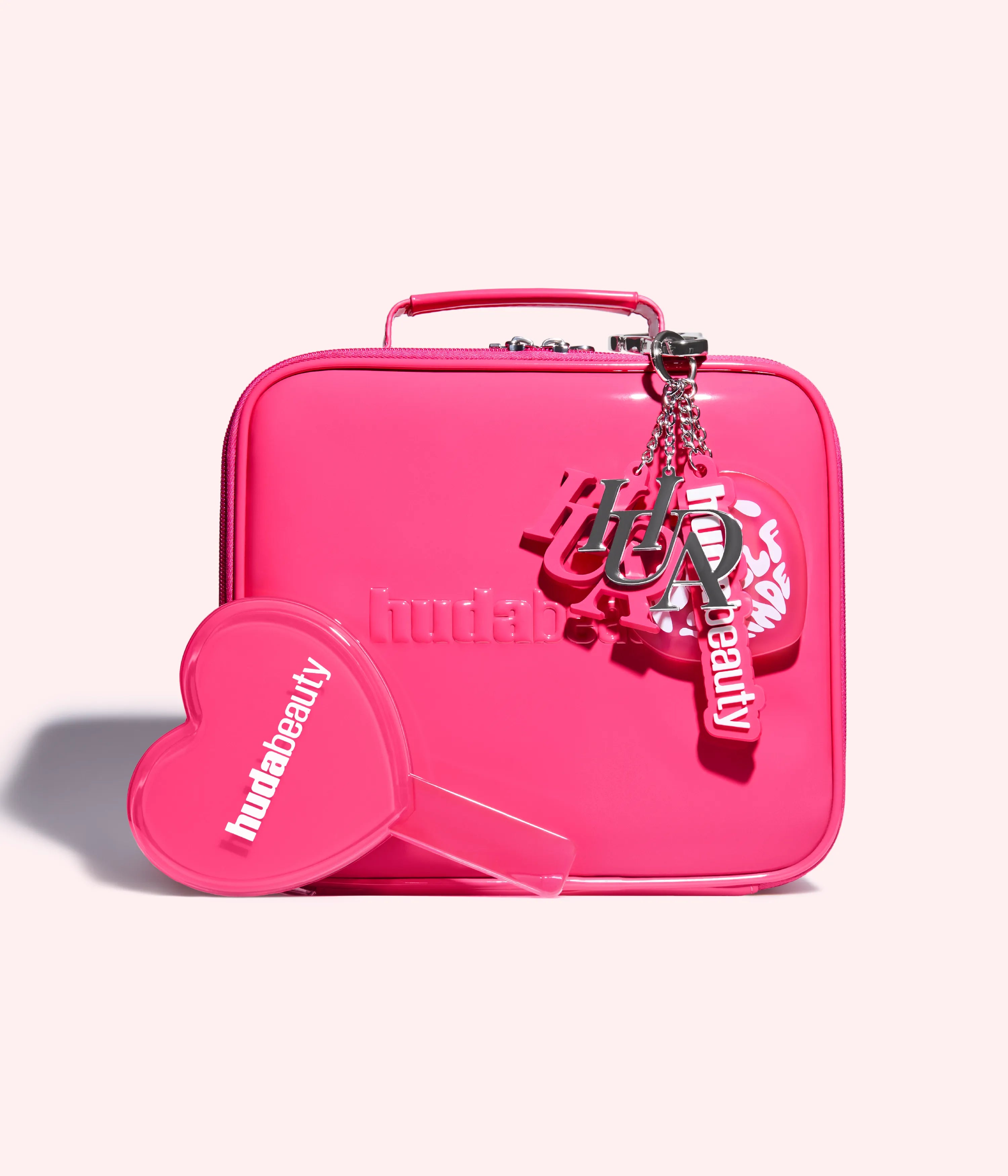 huda-beauty-key-charms-accessories image 8