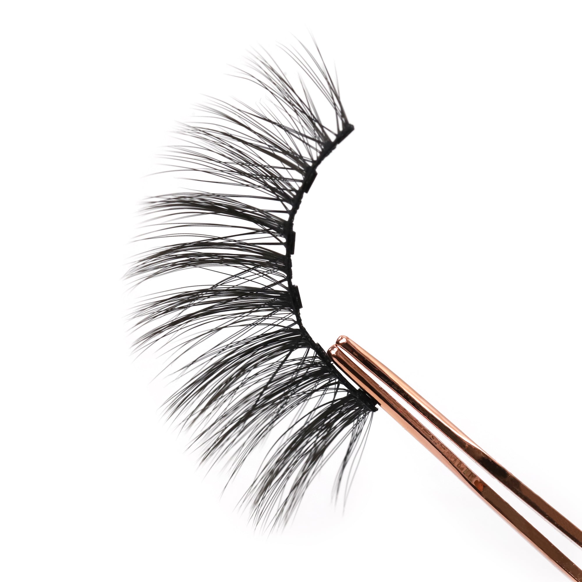 paintlab-dreamboat-magnetic-eyelashes image 5