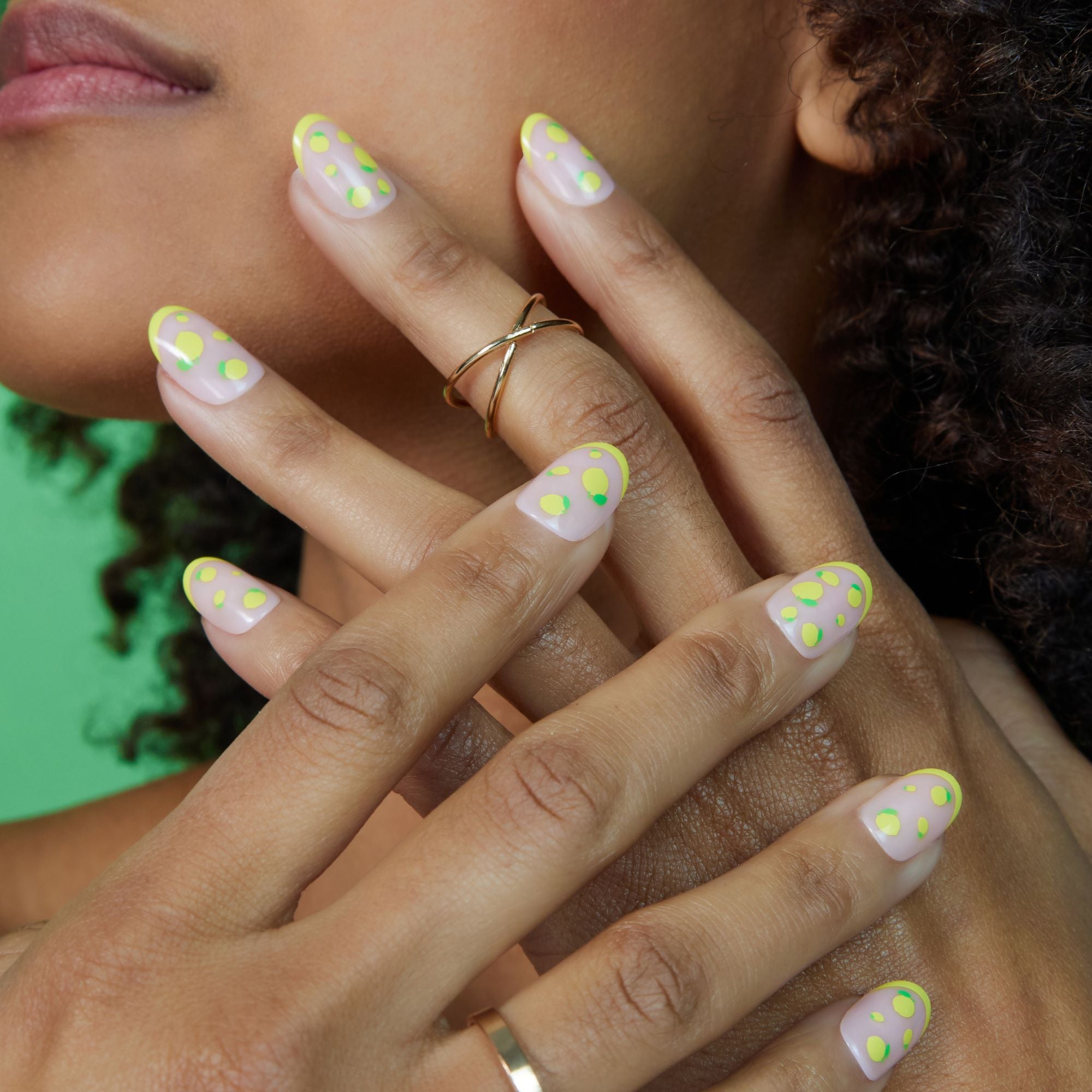 paintlab-limoncello-ii-oval-press-on-nails image 6