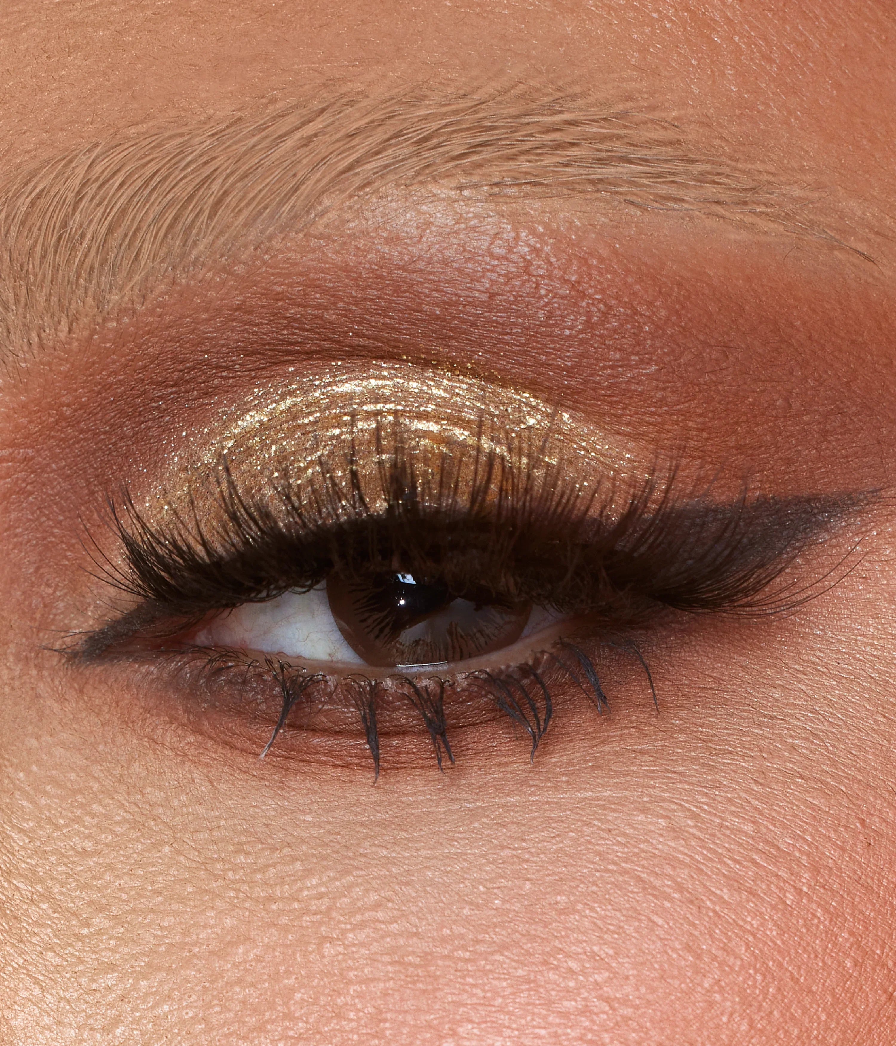 huda-beauty-empowered-eyeshadow-palette image 3