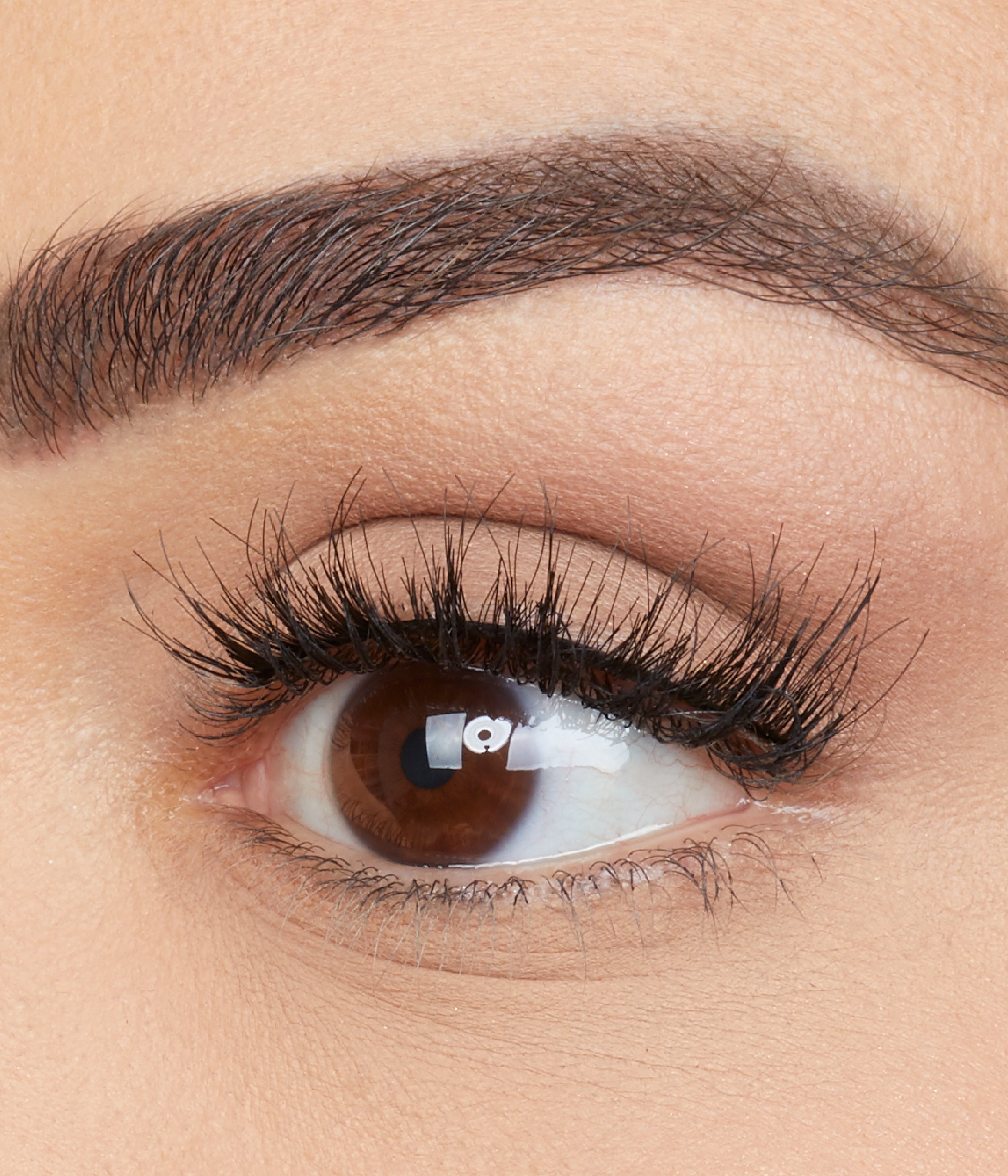 huda-beauty-classic-false-lash-samantha-7 image 3