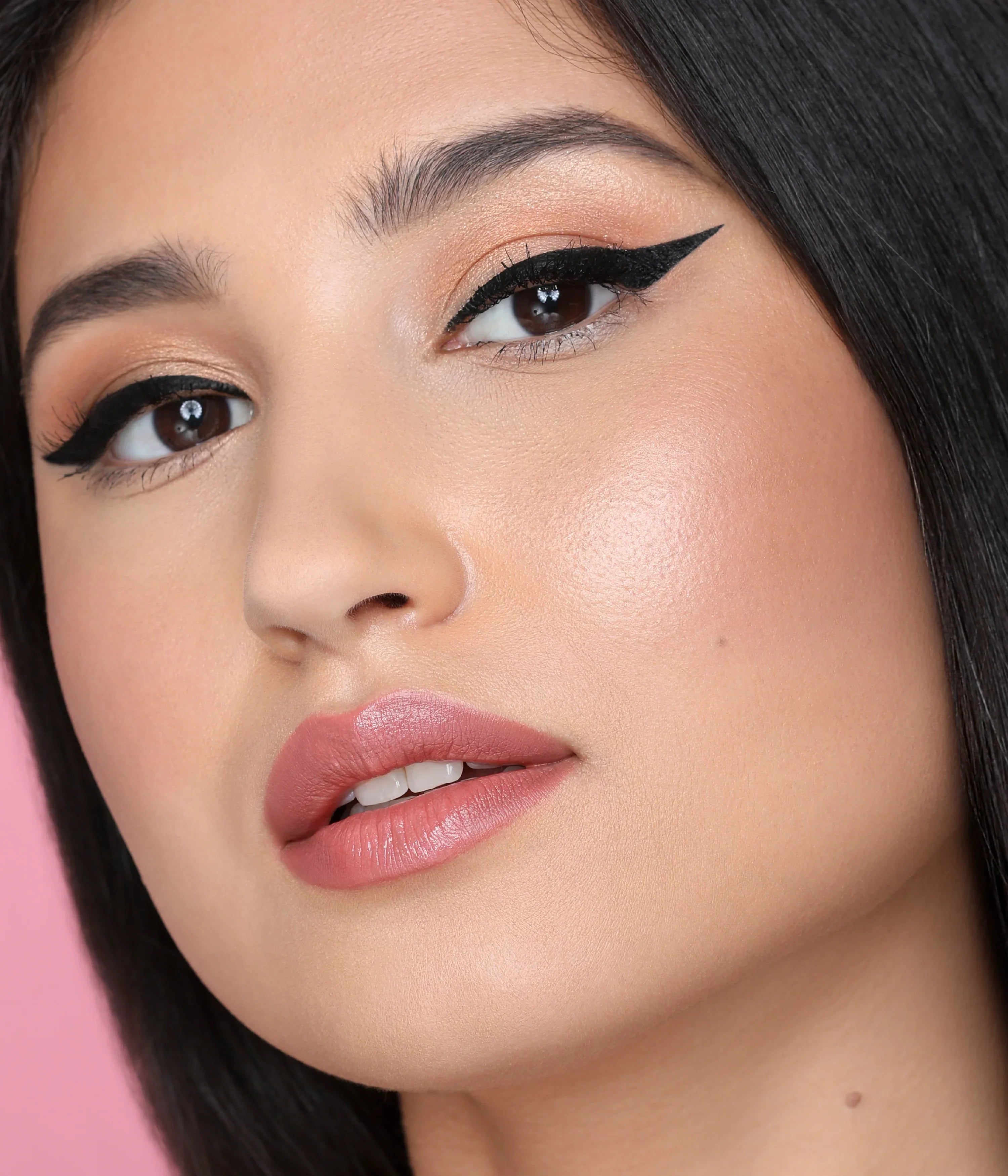 huda-beauty-life-liner-double-ended-eyeliner-liquid-pencil image 5
