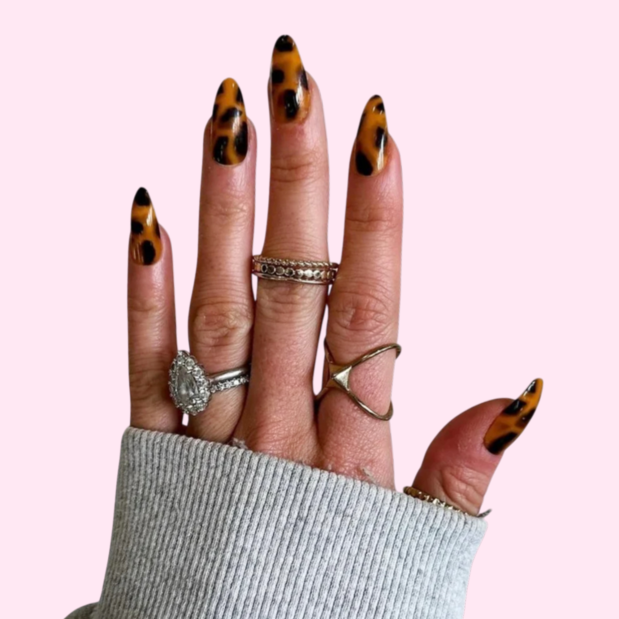 paintlab-tortie-almond-press-on-nails image 5