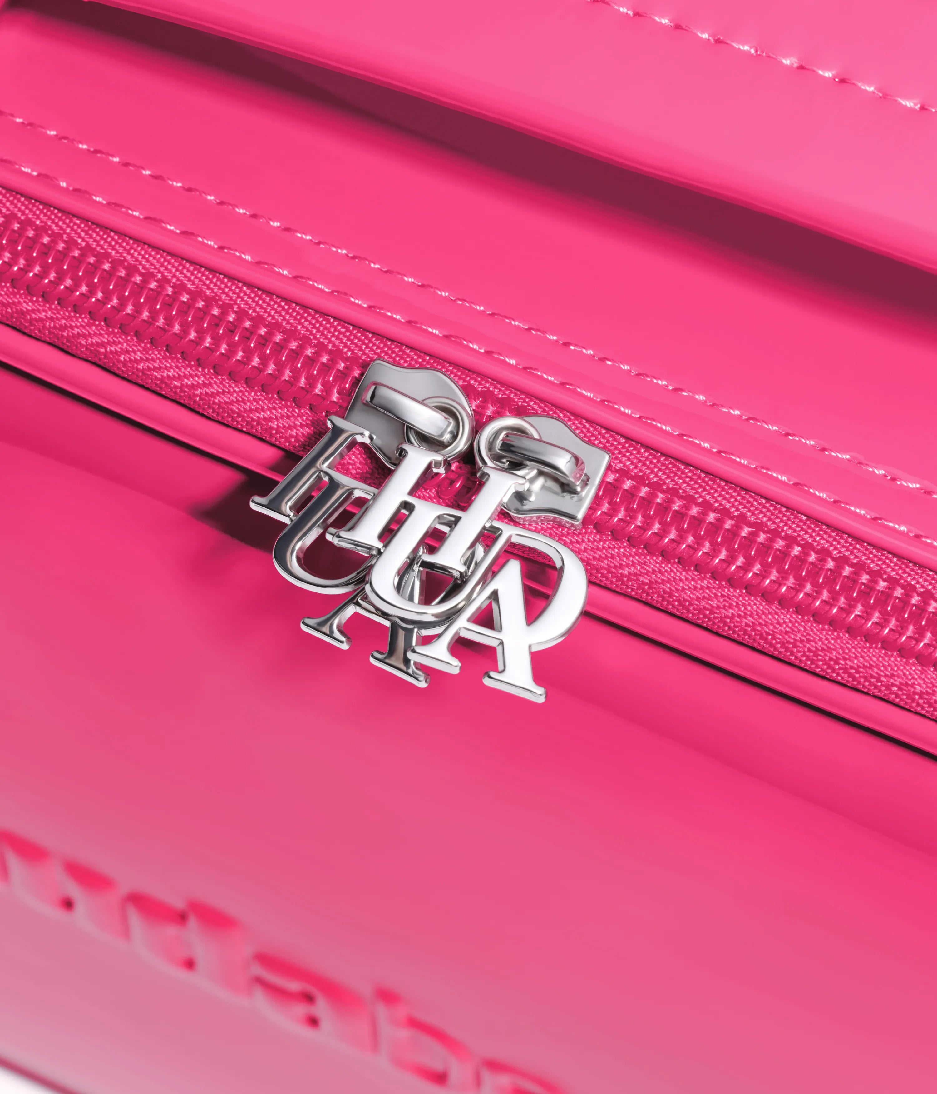 huda-beauty-large-vanity-bag image 3